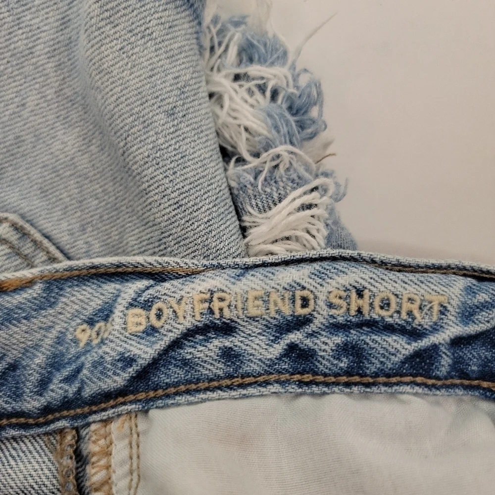 American Eagle 4 Denim Shorts 90's Boyfriend Distressed - Picture 6 of 12